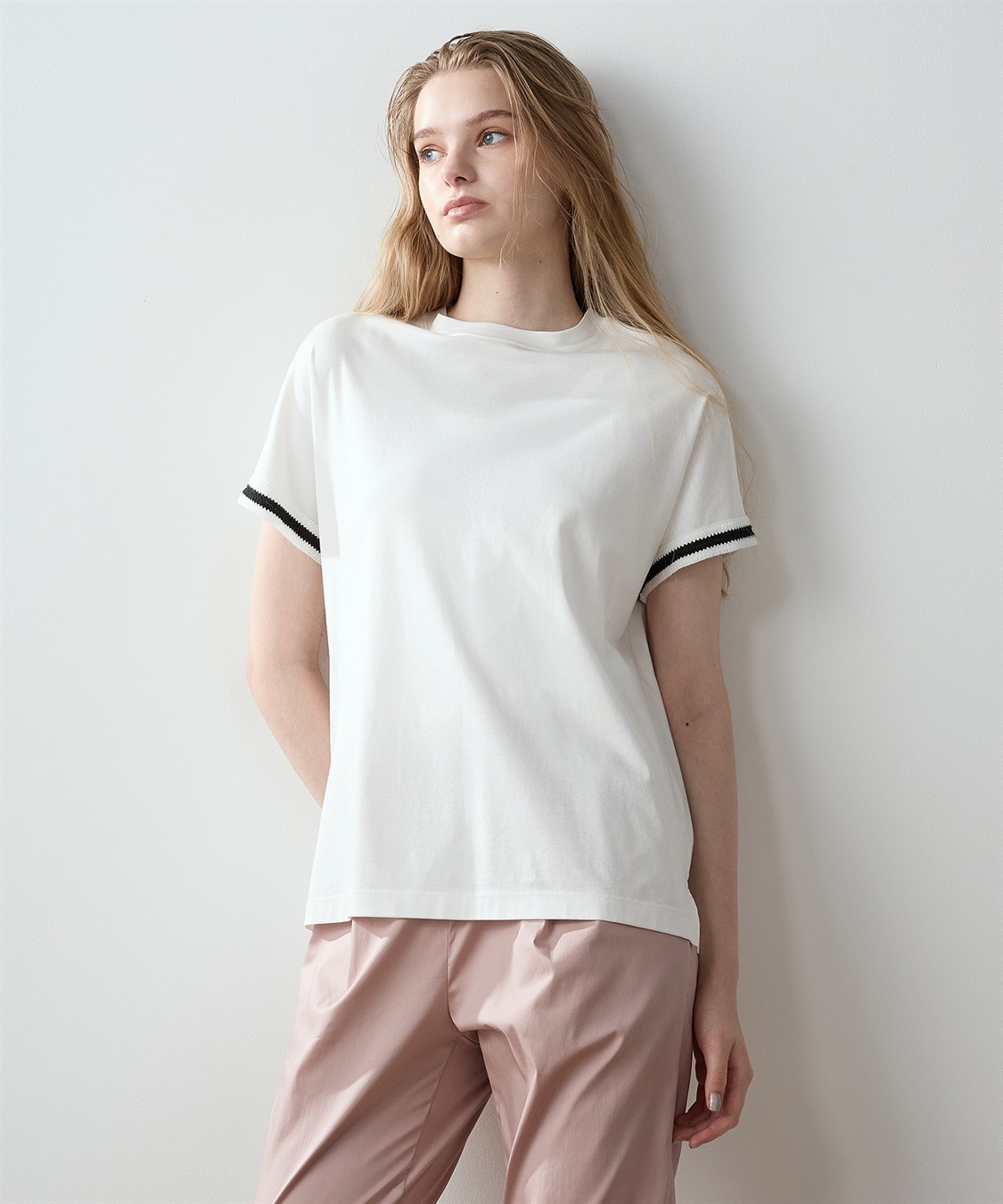 LE SOUK HOLIDAY 【接触冷感】袖テープモックネックTシャツ_main