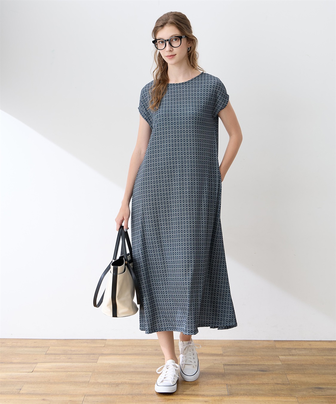 LE SOUK HOLIDAY ストレッチリネンライクプリントワンピース【接触冷感・UVカット】_variation_2