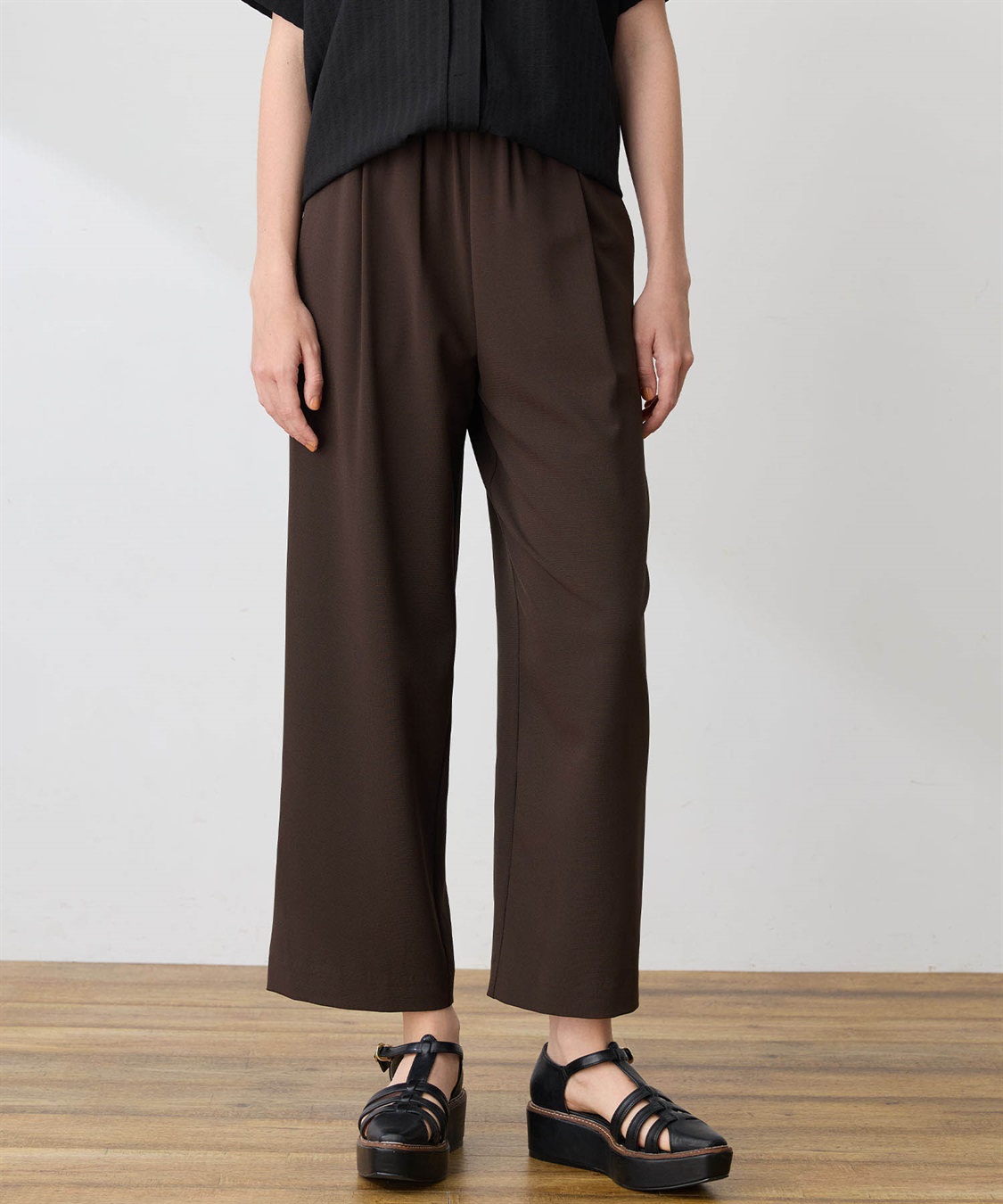 LE SOUK HOLIDAY ジョーゼットストレッチタックワイドパンツ【接触冷感・UVカット・シワになりにくい】_variation_3
