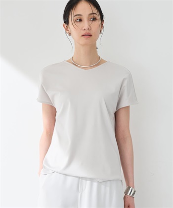 A/C DESIGN BY ALPHA CUBIC フレンチVネックTシャツ【すごツヤ・UVカット・接触冷感】_variationthumb_1
