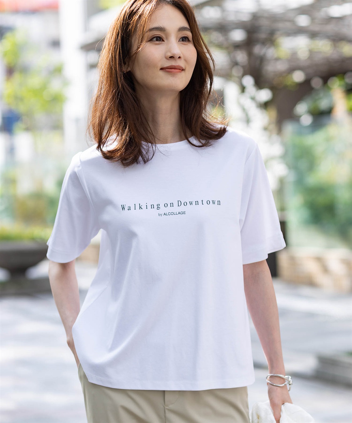 A/C DESIGN BY ALPHA CUBIC 【ALCOLLAGEプリント】ラウンドヘムプリントＴシャツ【すごツヤ・UVカット・接触冷感】_variation_3