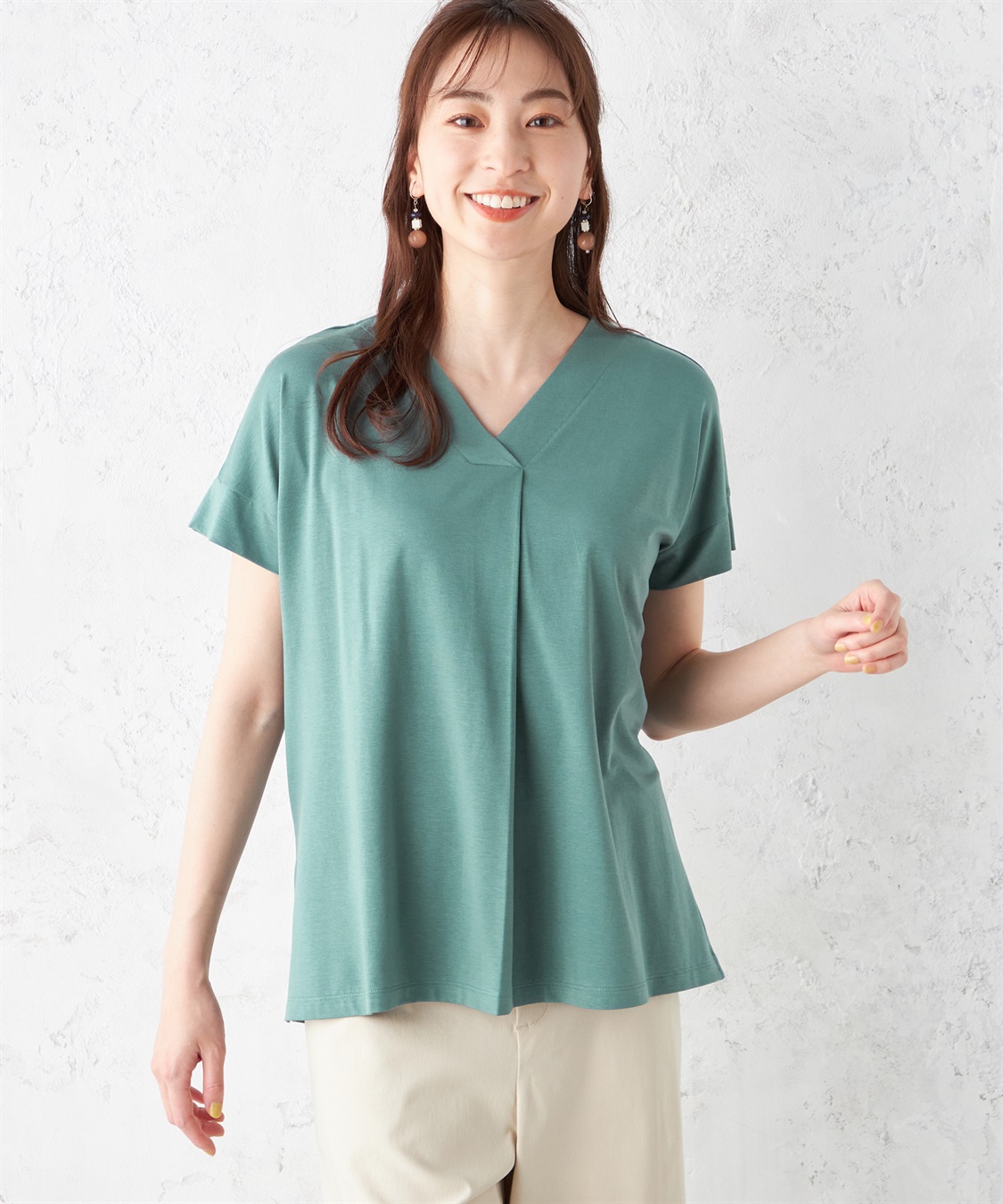Petit Honfleur 【接触冷感】VネックTシャツ_variation_3