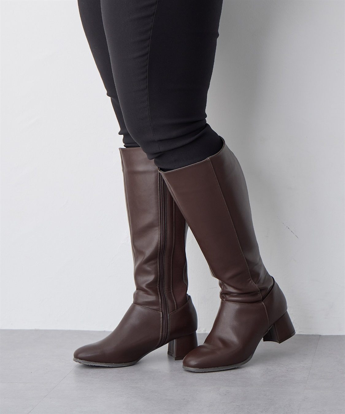 anyfee 【anyfee/プラスサイズ】5.5cmヒールロングブーツ（4E・甲高・幅広）《la farfa SHOES/ラファーファシューズ》_main