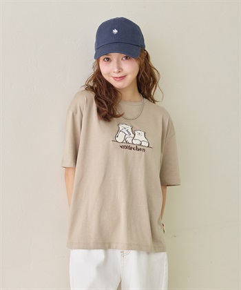 【サンドイッチハウスメルヘン】サガラ刺繍メルるん♪半袖Tシャツ(ベージュ-M)