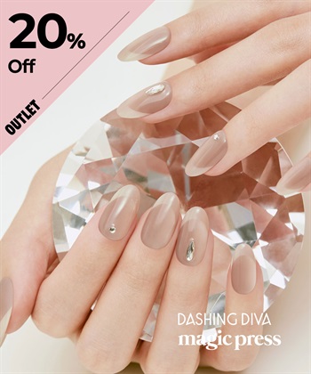 DASHING DIVA