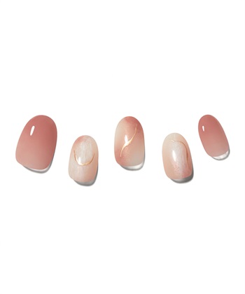 DASHING DIVA