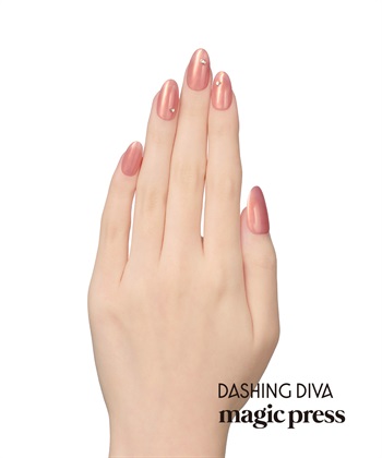 DASHING DIVA