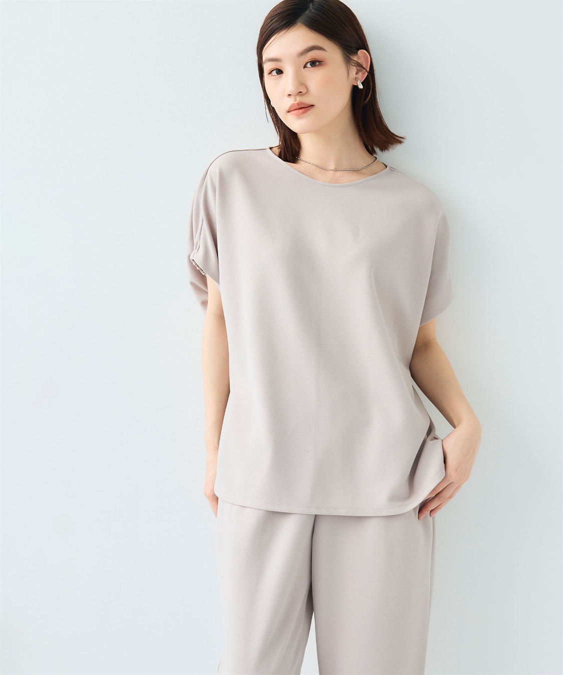 CROSS FUNCTION 《シワになりにくい》【セットアップ】サマ美え カットジョーゼットフレア袖ブラウス_main