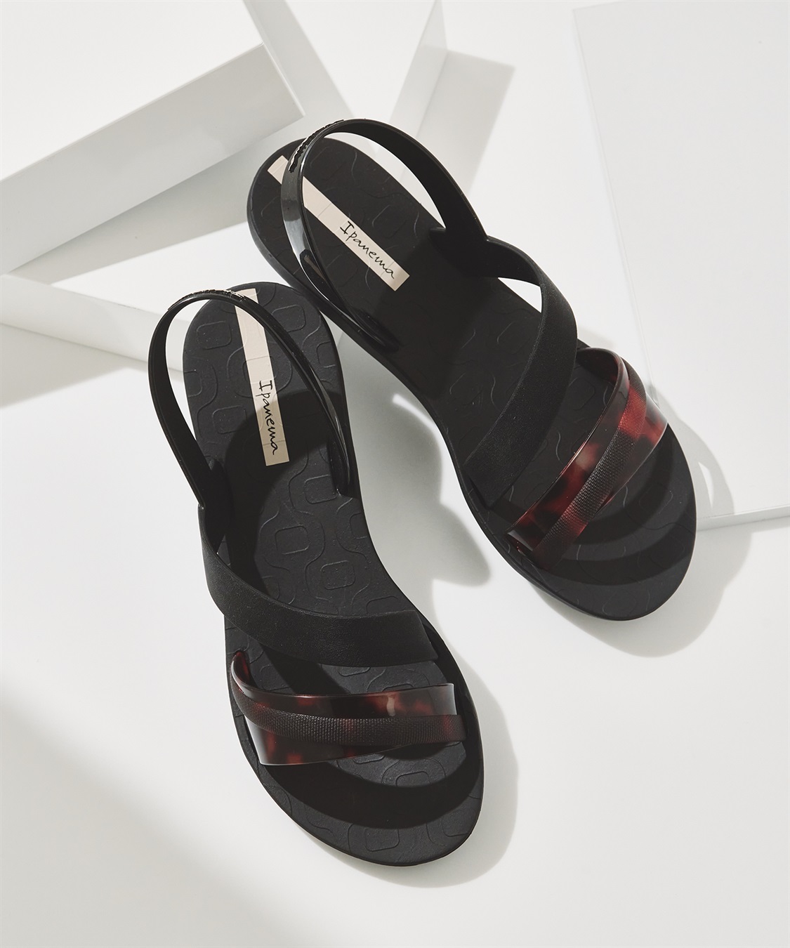 CROSS FUNCTION 《Ipanema/イパネマ》VIRBANT SANDAL_main