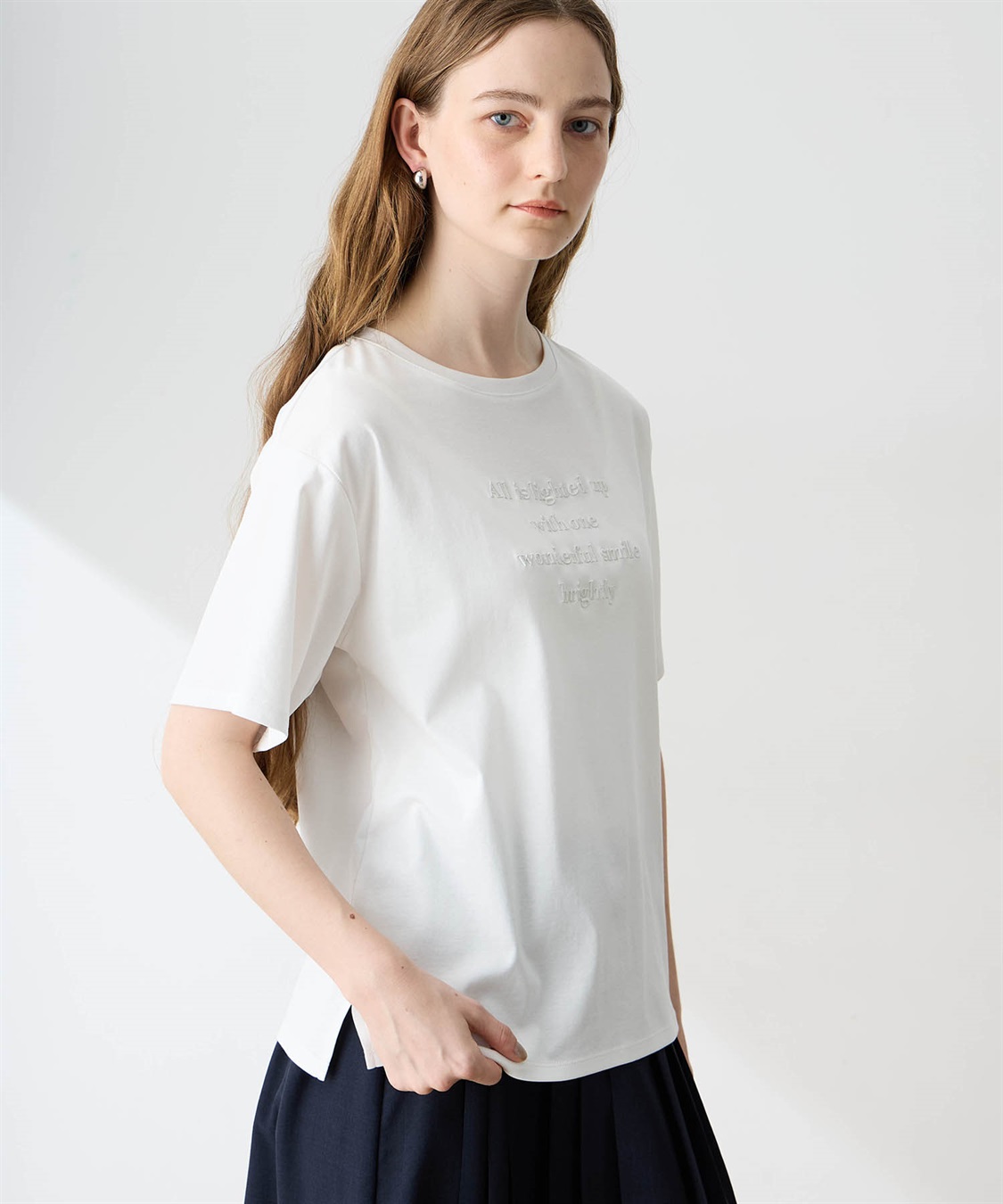 LE SOUK HOLIDAY クルーネック刺しゅうロゴTシャツ【接触冷感・吸水速乾】_sub_2