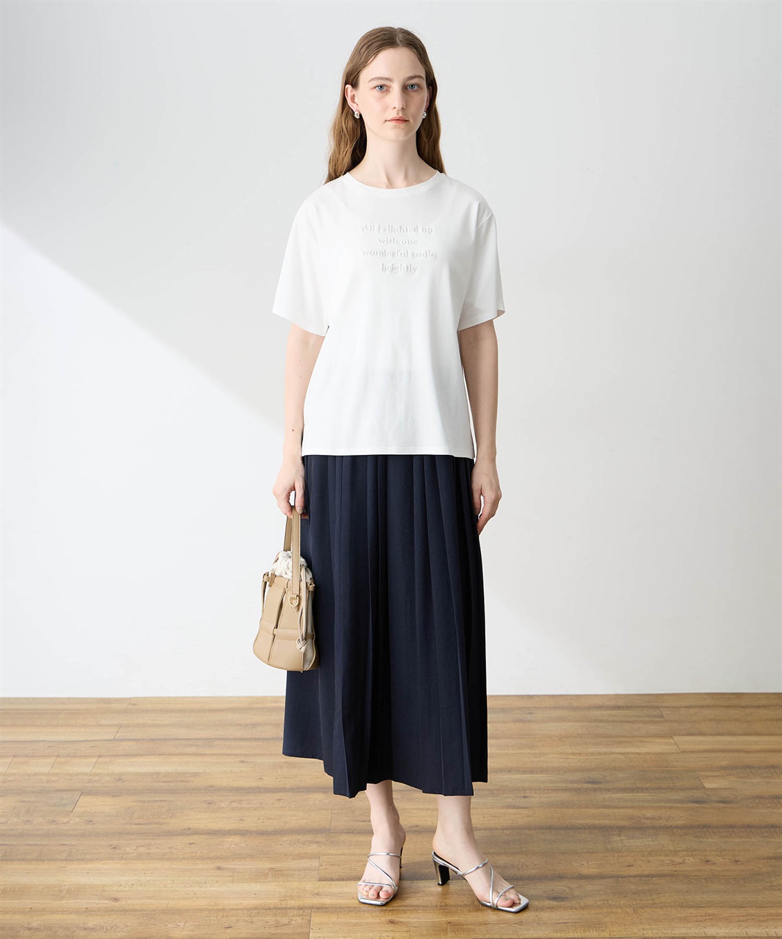 LE SOUK HOLIDAY クルーネック刺しゅうロゴTシャツ【接触冷感・吸水速乾】_sub_9