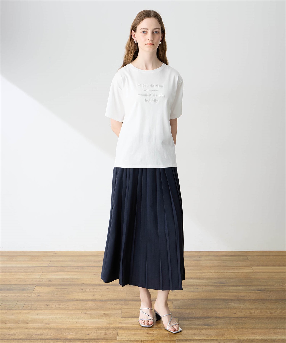 LE SOUK HOLIDAY クルーネック刺しゅうロゴTシャツ【接触冷感・吸水速乾】_sub_11