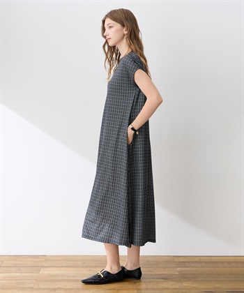 LE SOUK HOLIDAY ストレッチリネンライクプリントワンピース【接触冷感・UVカット】_subthumb_4