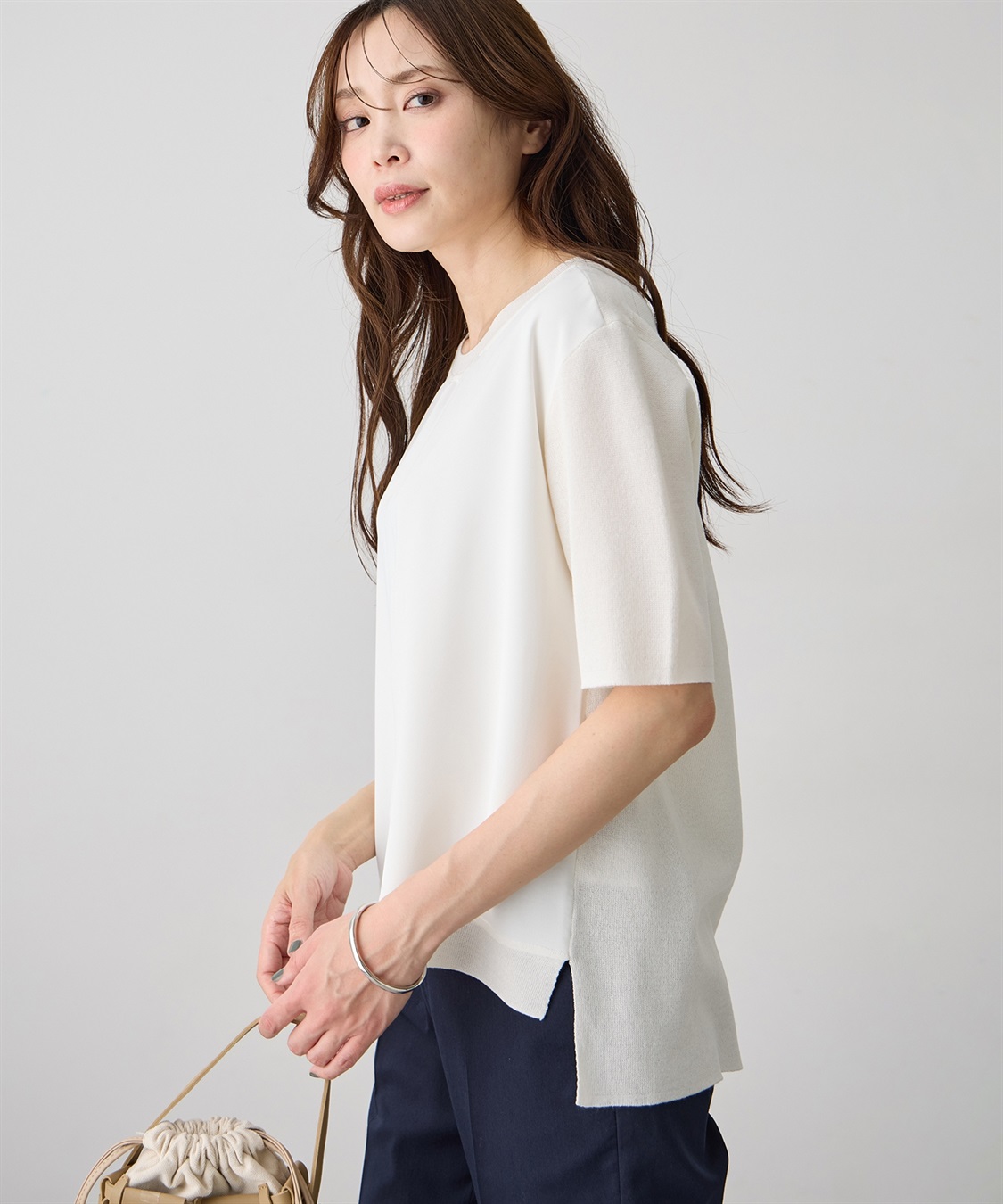 A/C DESIGN BY ALPHA CUBIC フレンチVネックTシャツ【すごツヤ・UVカット・接触冷感】_sub_11