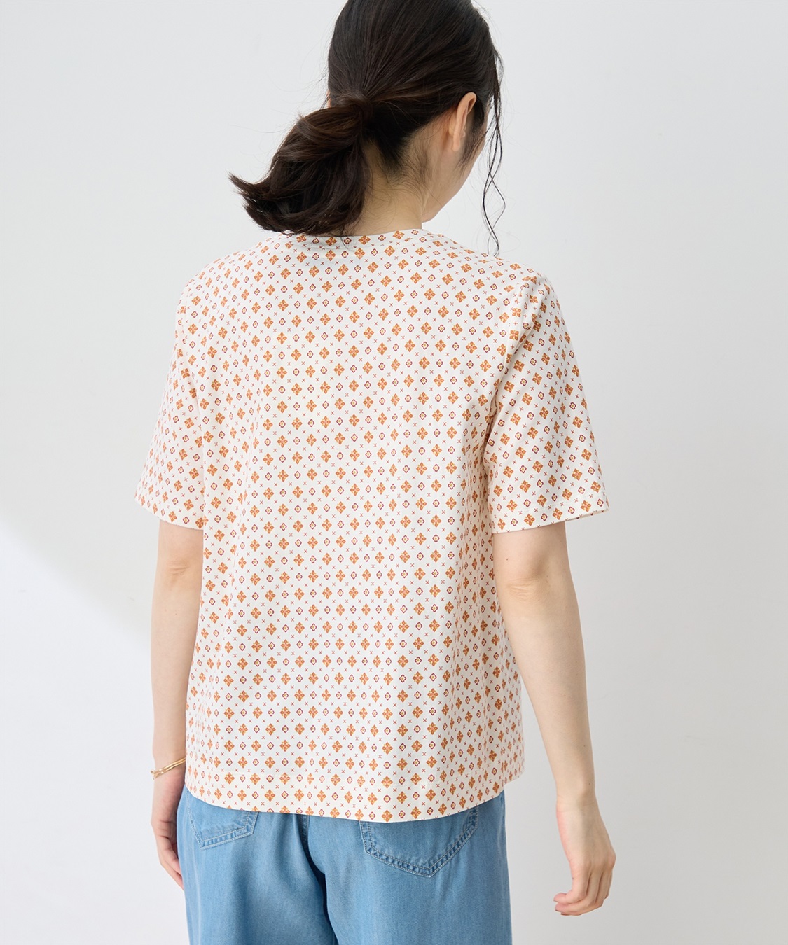 DECOY 【ひやさらコットン】総柄プリントTシャツ【綿100％・接触冷感・UVカット】_sub_2