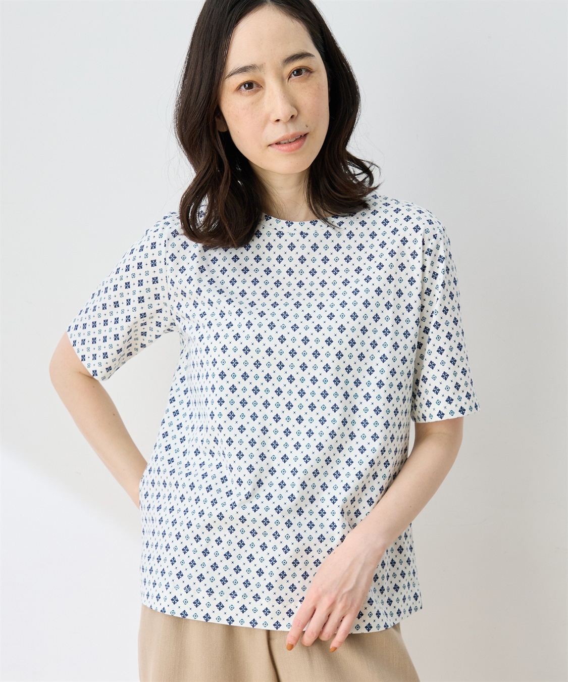 DECOY 【ひやさらコットン】総柄プリントTシャツ【綿100％・接触冷感・UVカット】_sub_4