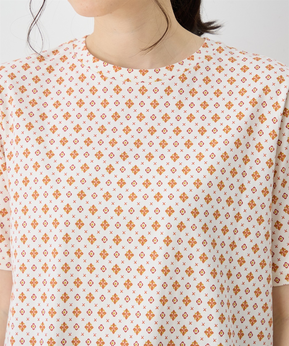 DECOY 【ひやさらコットン】総柄プリントTシャツ【綿100％・接触冷感・UVカット】_sub_11