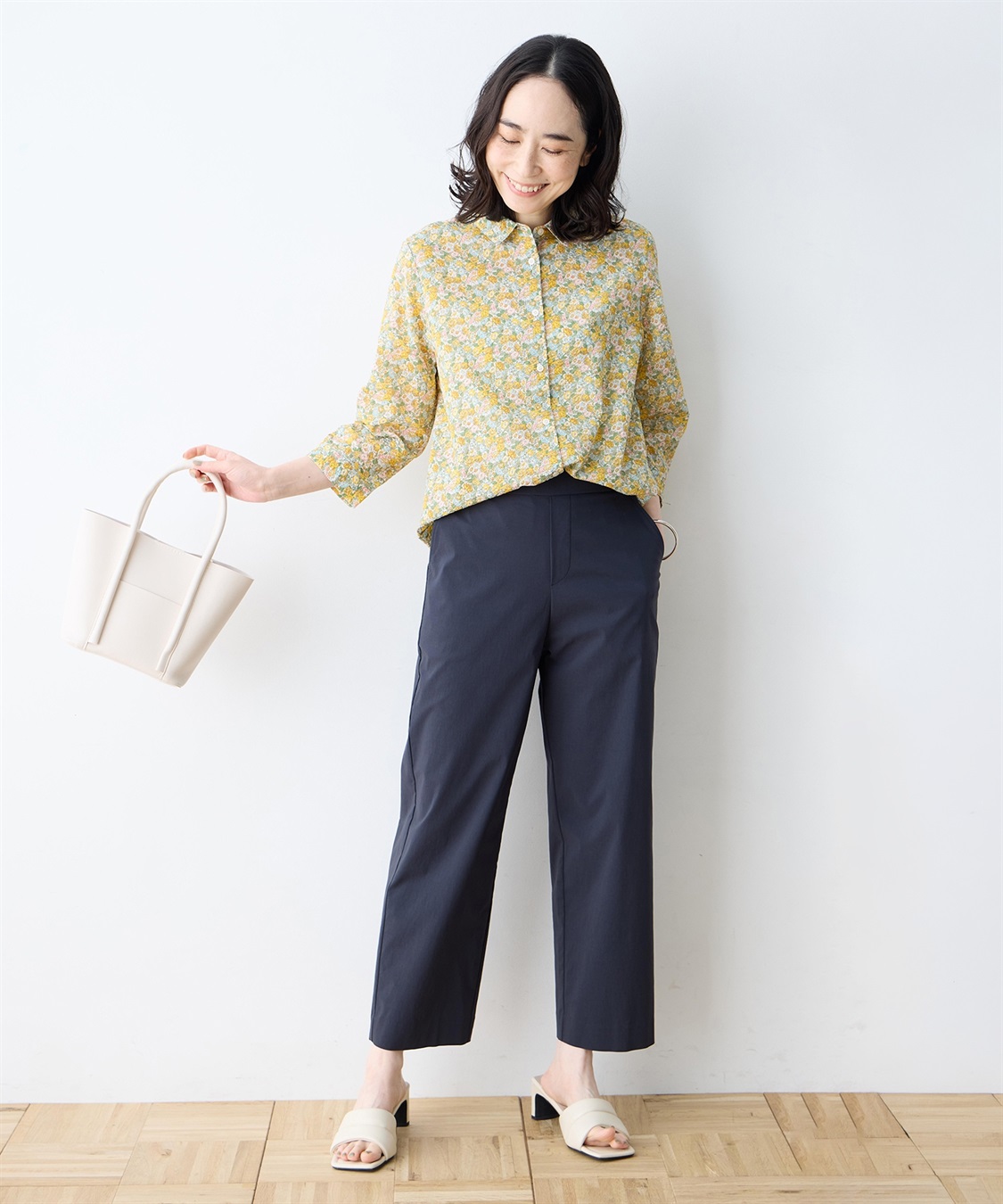 DECOY ストレッチストレートパンツ【接触冷感・ウォッシャブル・後ろウエストゴム】_sub_5