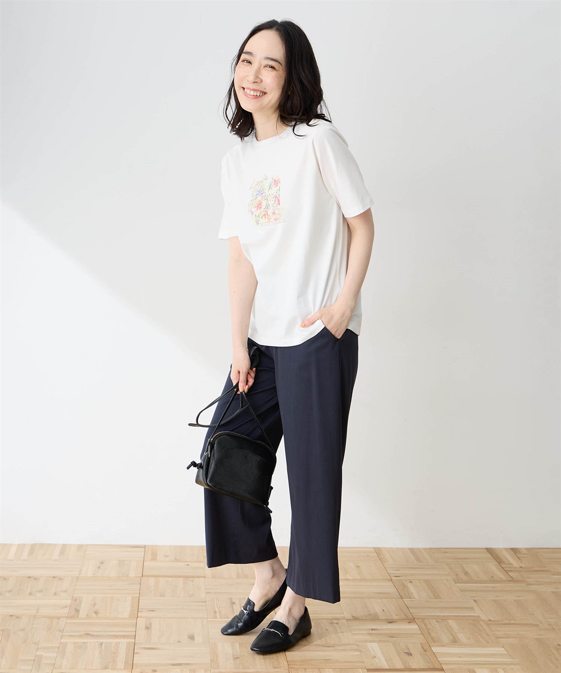 DECOY シャンブレーストレッチセミワイドパンツ【接触冷感・シワになりにくい・後ろウエストゴム】_sub_6