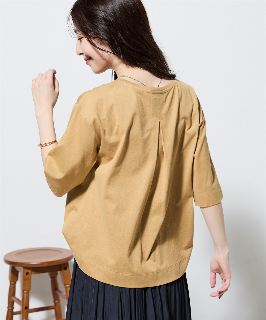 Petit Honfleur 【汗じみ防止・UVカット・冷感】バックタックTシャツ_sub_1