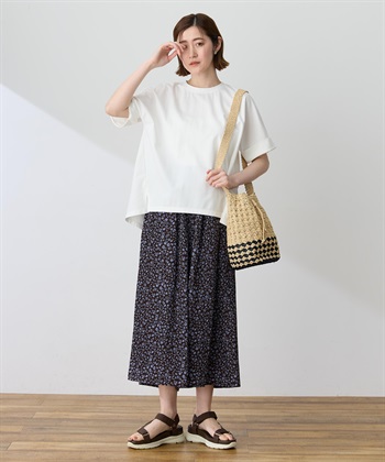 Petit Honfleur バックタックワイドTシャツ【接触冷感・UVカット・透けにくい】_subthumb_4