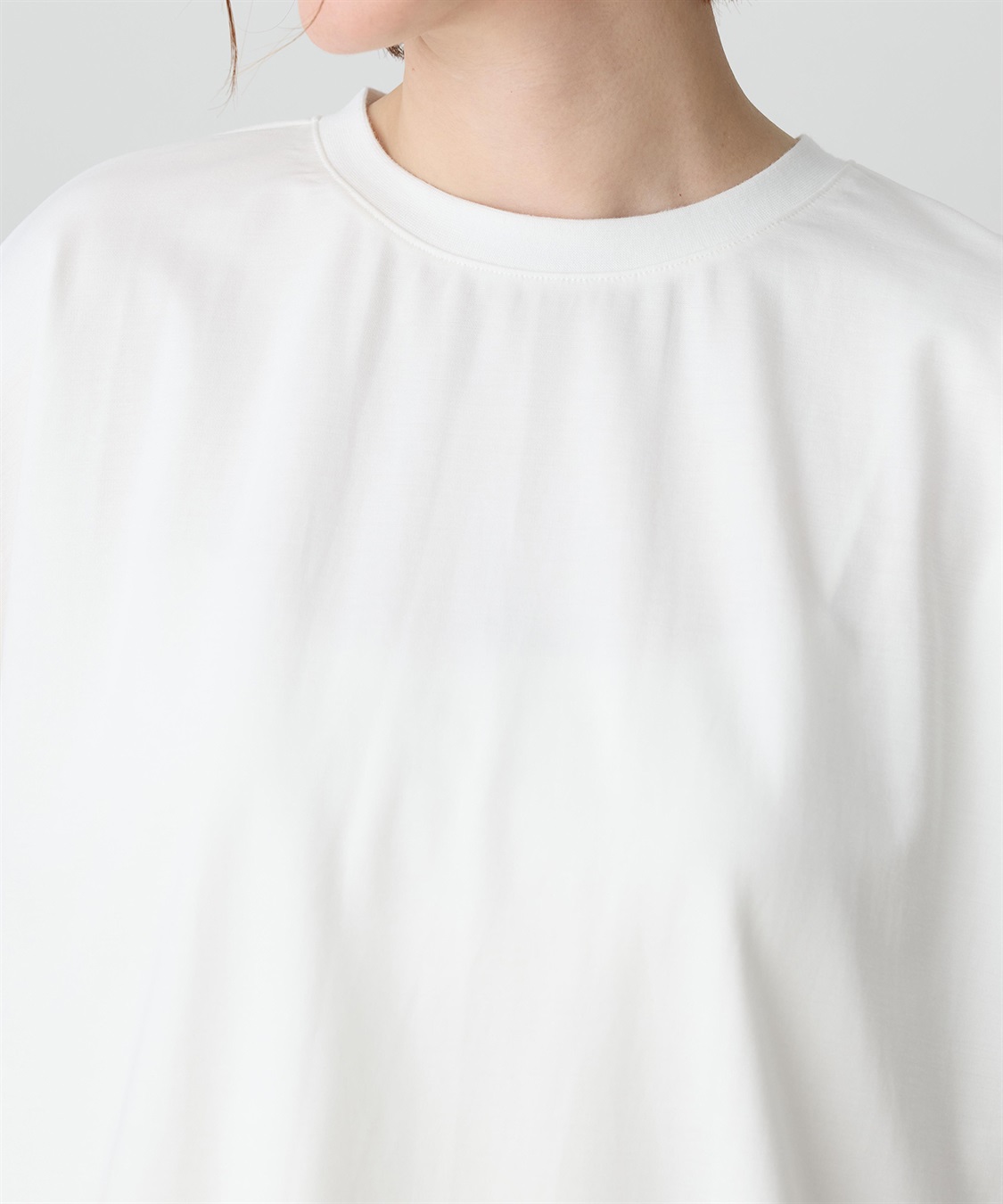 Petit Honfleur バックタックワイドTシャツ【接触冷感・UVカット・透けにくい】_sub_5