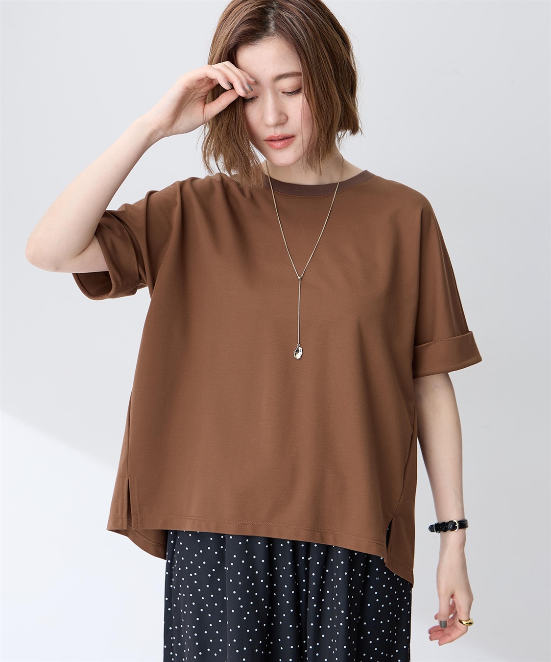 Petit Honfleur バックタックワイドTシャツ【接触冷感・UVカット・透けにくい】_sub_10