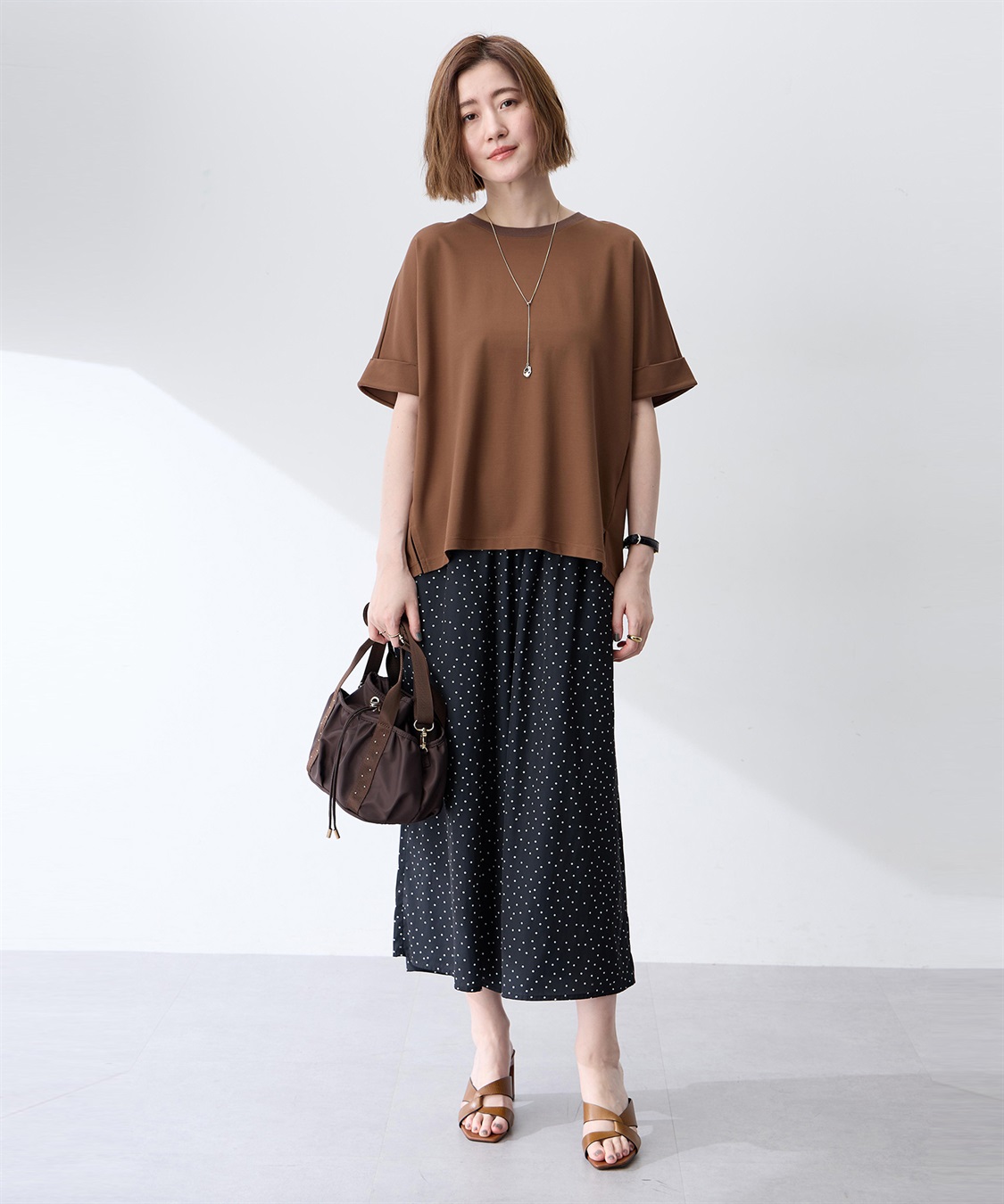 Petit Honfleur バックタックワイドTシャツ【接触冷感・UVカット・透けにくい】_sub_16