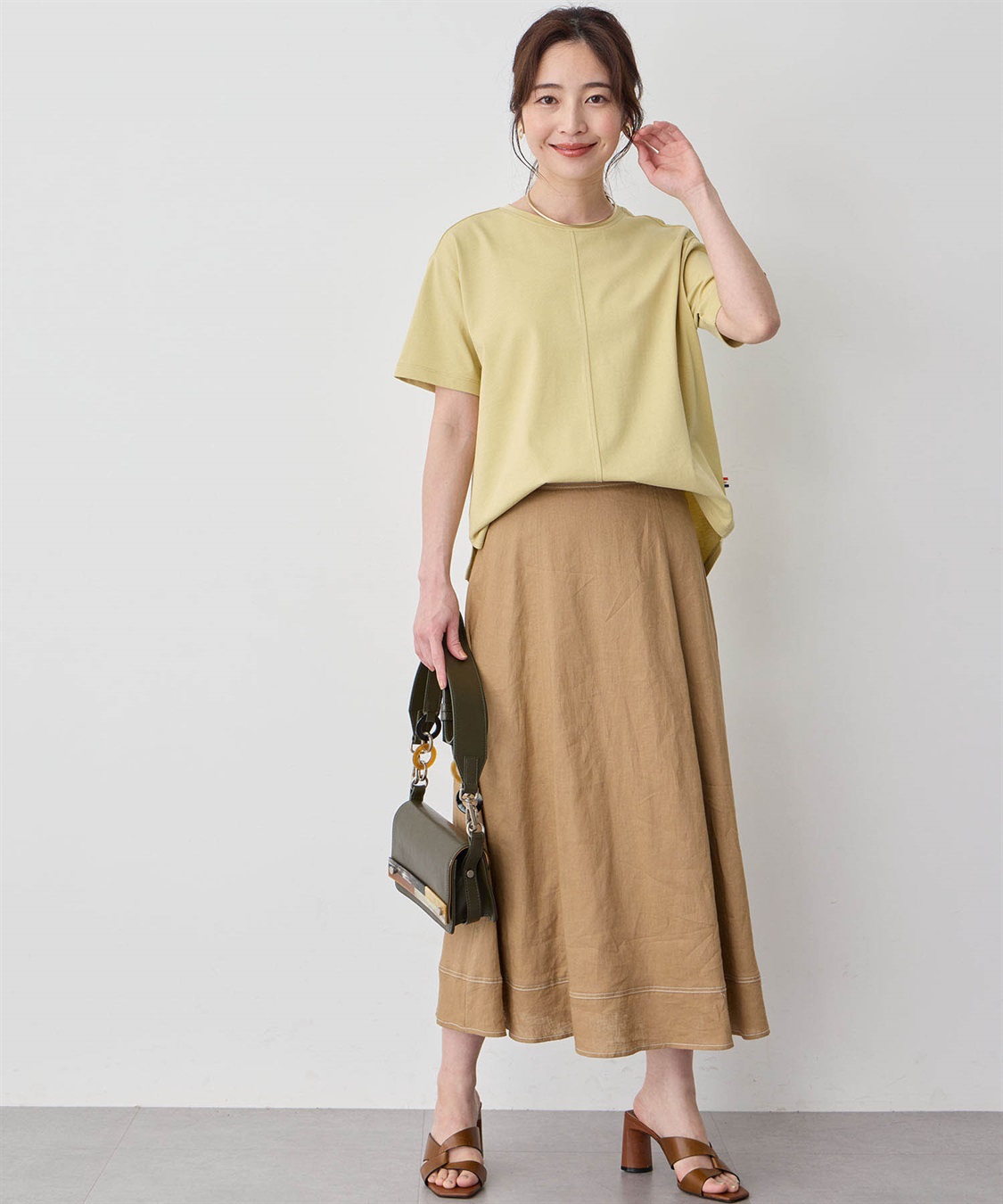 Petit Honfleur 【冷感・UVカット】ラウンドヘムTシャツ_sub_9