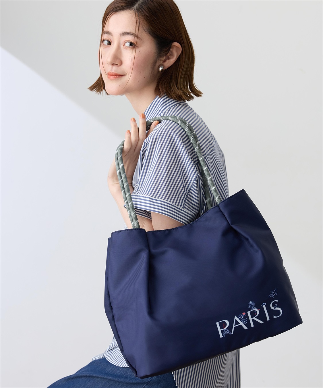 Petit Honfleur 【イラストレーターコラボ】PARISロゴ刺しゅうトートバッグ_sub_3