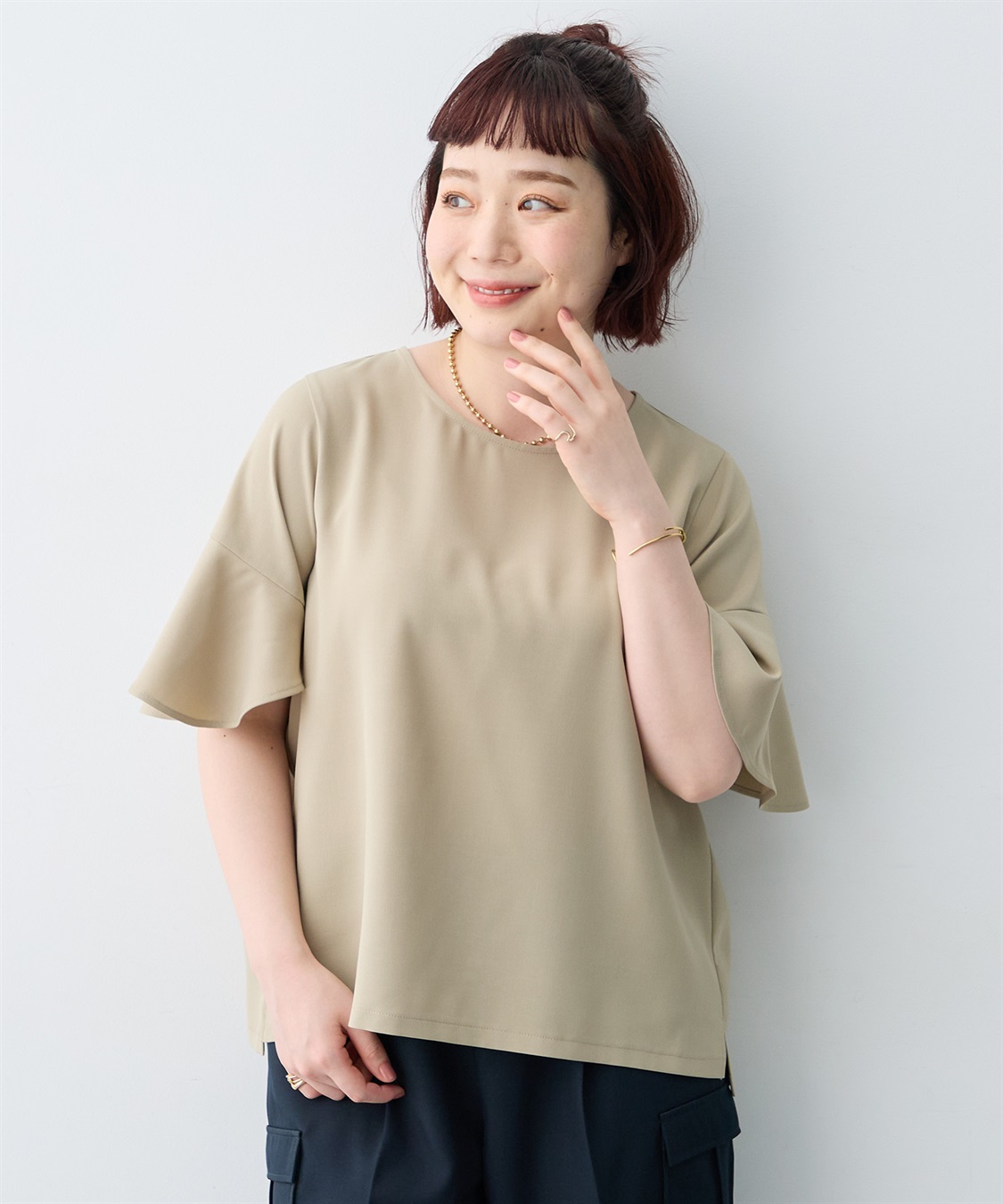 anyfee 【anyfee×HINAコラボ】サマラクすっきりフレアチューリップスリーブブラウス《大きいサイズ》_sub_7