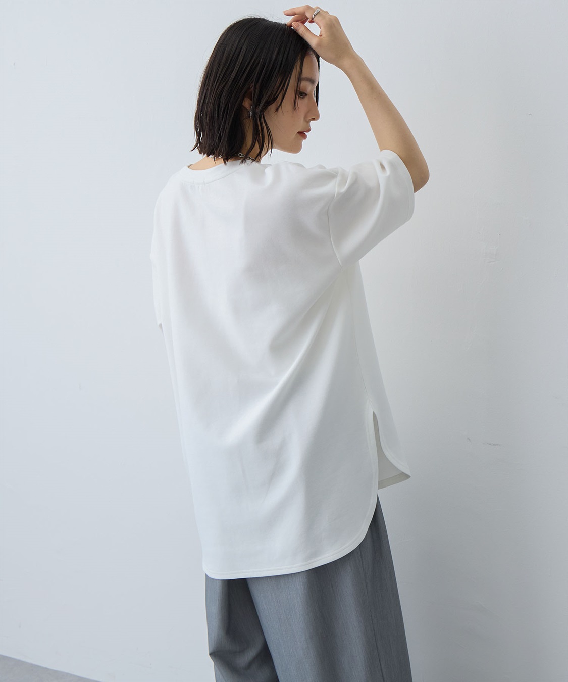 anyfee 【anyfee/大きいサイズ】着てサラなめらかポンチ素材裾ラウンドTシャツ《接触冷感・吸水速乾・UV対策》_sub_3