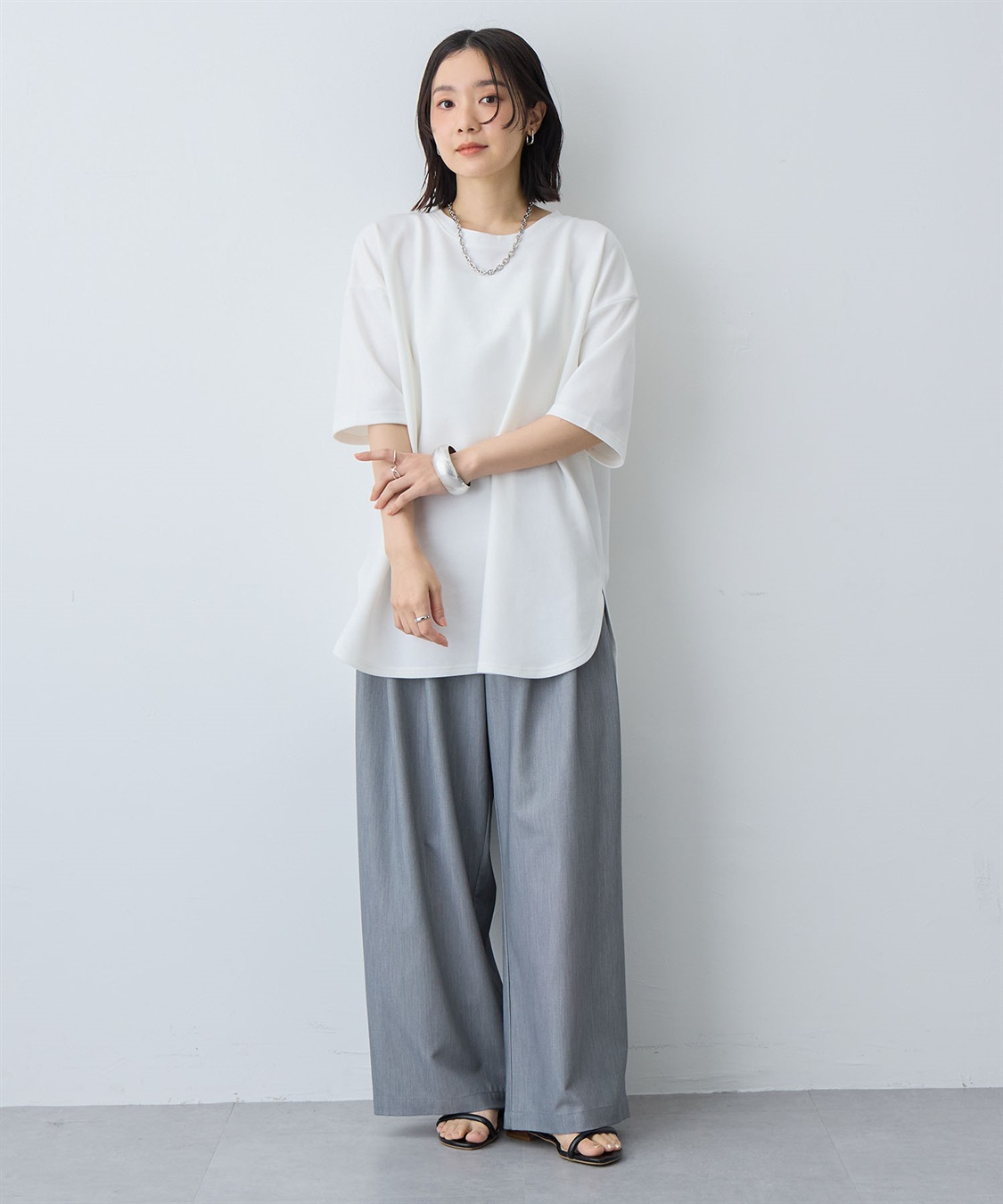 anyfee 【anyfee/大きいサイズ】着てサラなめらかポンチ素材裾ラウンドTシャツ《接触冷感・吸水速乾・UV対策》_sub_7