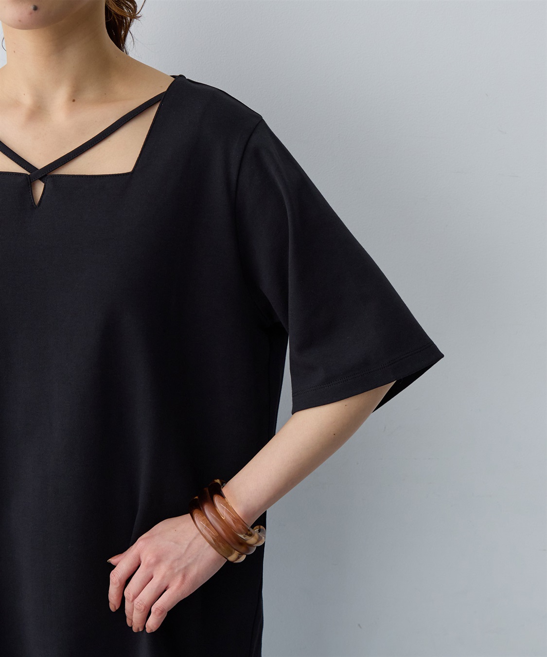 anyfee 【anyfee/大きいサイズ】着てサラ汗じみ防止クロスネックトップス/半袖Tシャツ《接触冷感・吸水速乾・UVカット》_sub_9