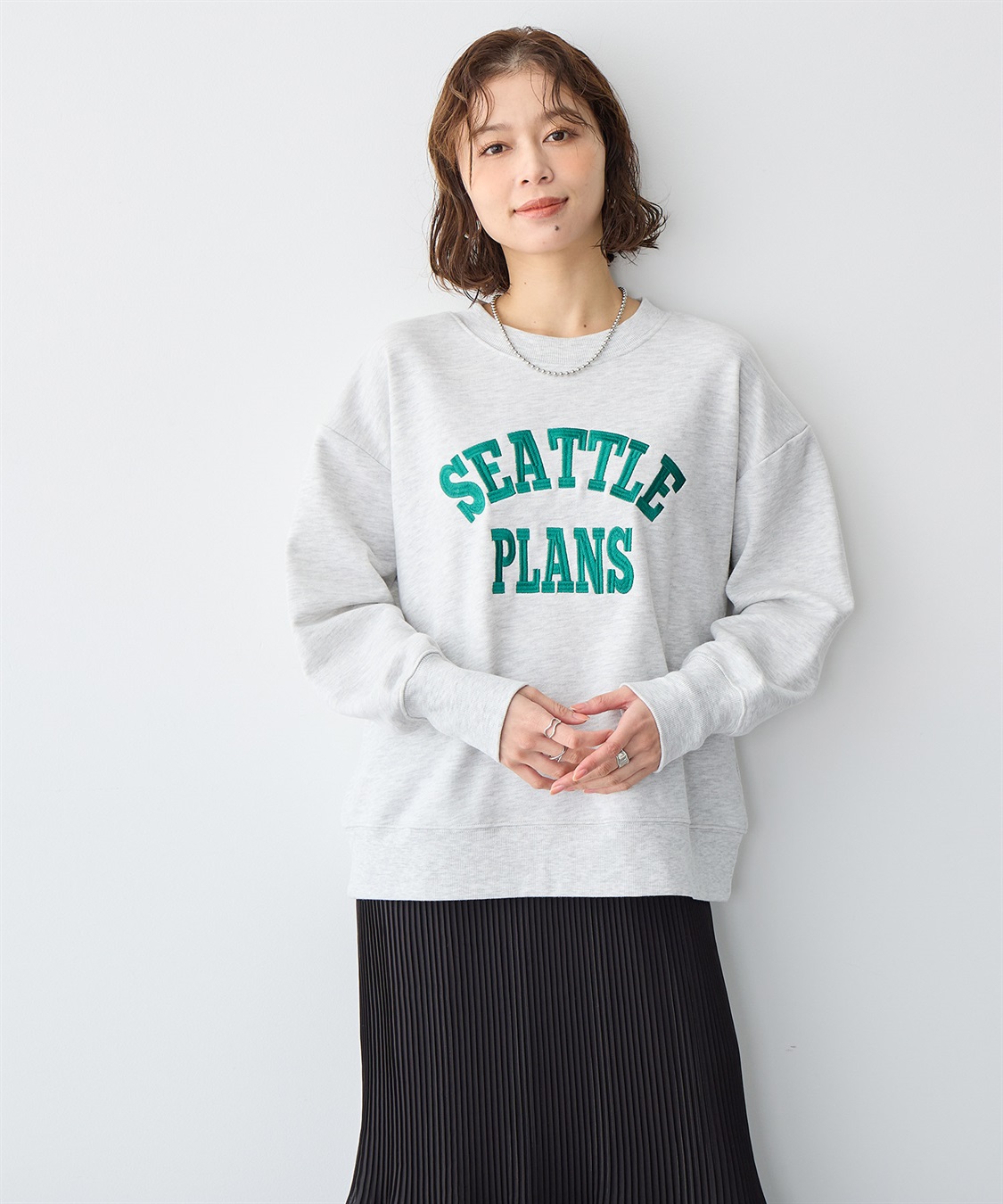 anyfee 【anyfee/プラスサイズ】ビッグシルエット裏毛ロゴ刺繍プルオーバー_sub_1