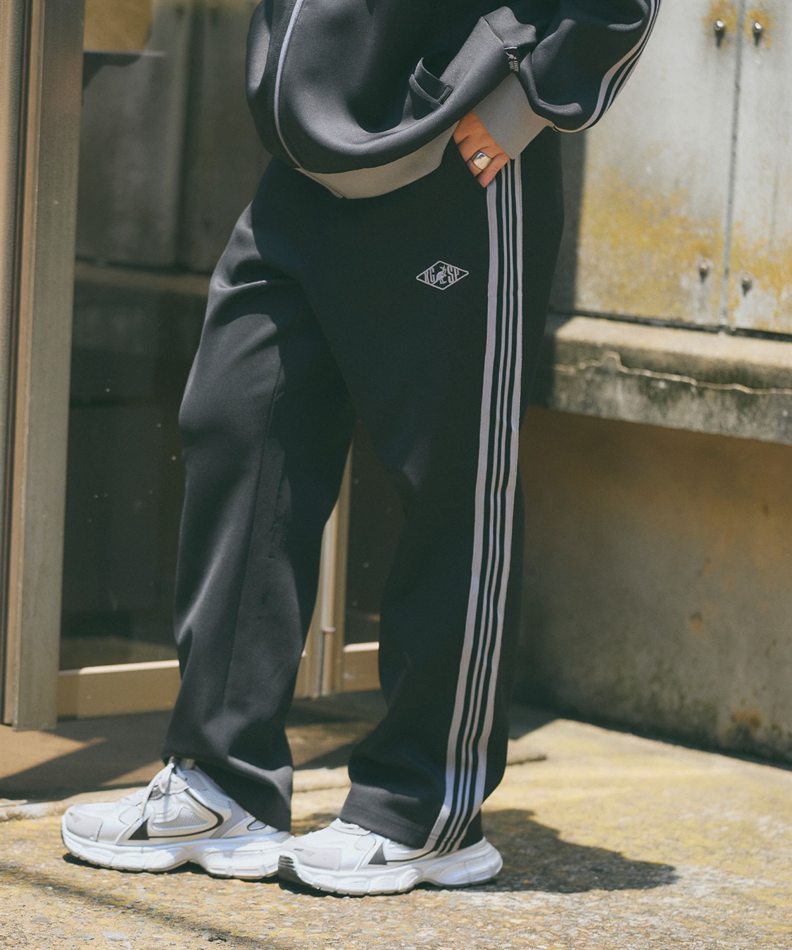Life Style by cross marche 【KANGOL SPORT】サイドライントラックパンツ《UV対策・ストレッチ・ジャージ》◆新色追加◆_sub_1