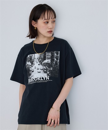 CROSS FUNCTION 《UV・接触冷感》エブ楽 BrooklynフォトプリントTシャツ_subthumb_2