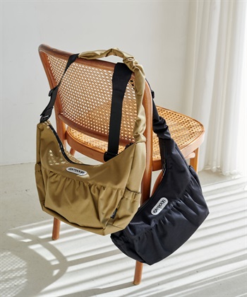 CROSS FUNCTION OUTDOOR ワイドエッグショルダーバッグ_subthumb_2