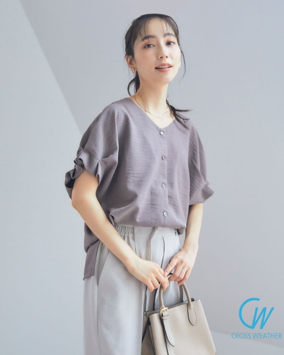 《UVカット・洗える・シワになりにくい・接触冷感》サマナチュラ袖ボリュームタックブラウス
