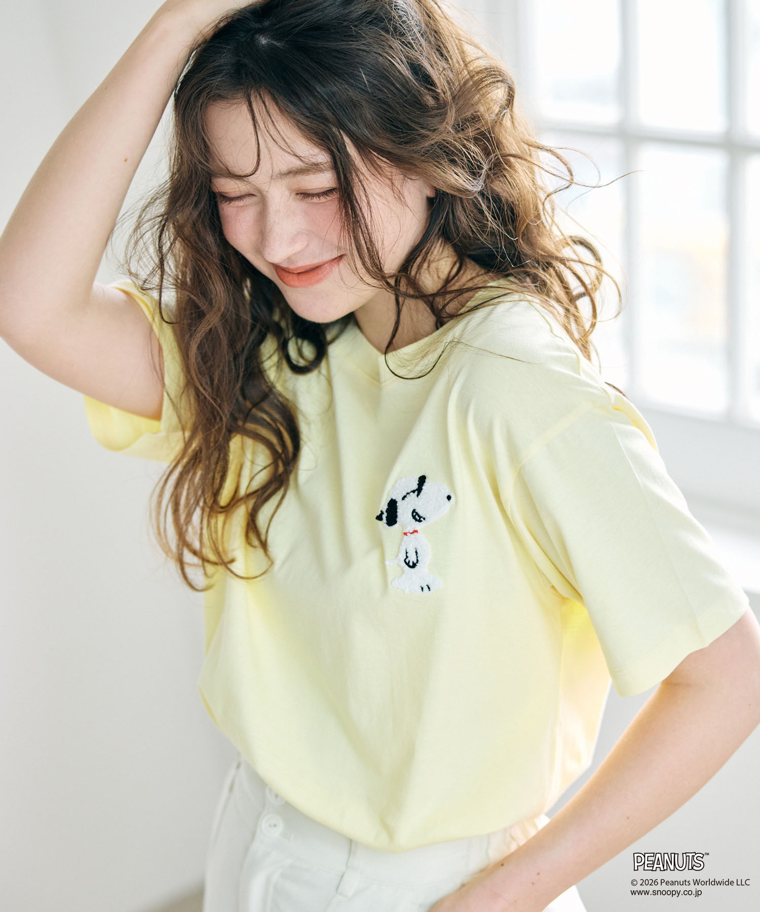 chara station 【PEANUTS/ピーナッツ】SNOOPY/スヌーピーワンポイントサガラ刺繍半袖Tシャツ