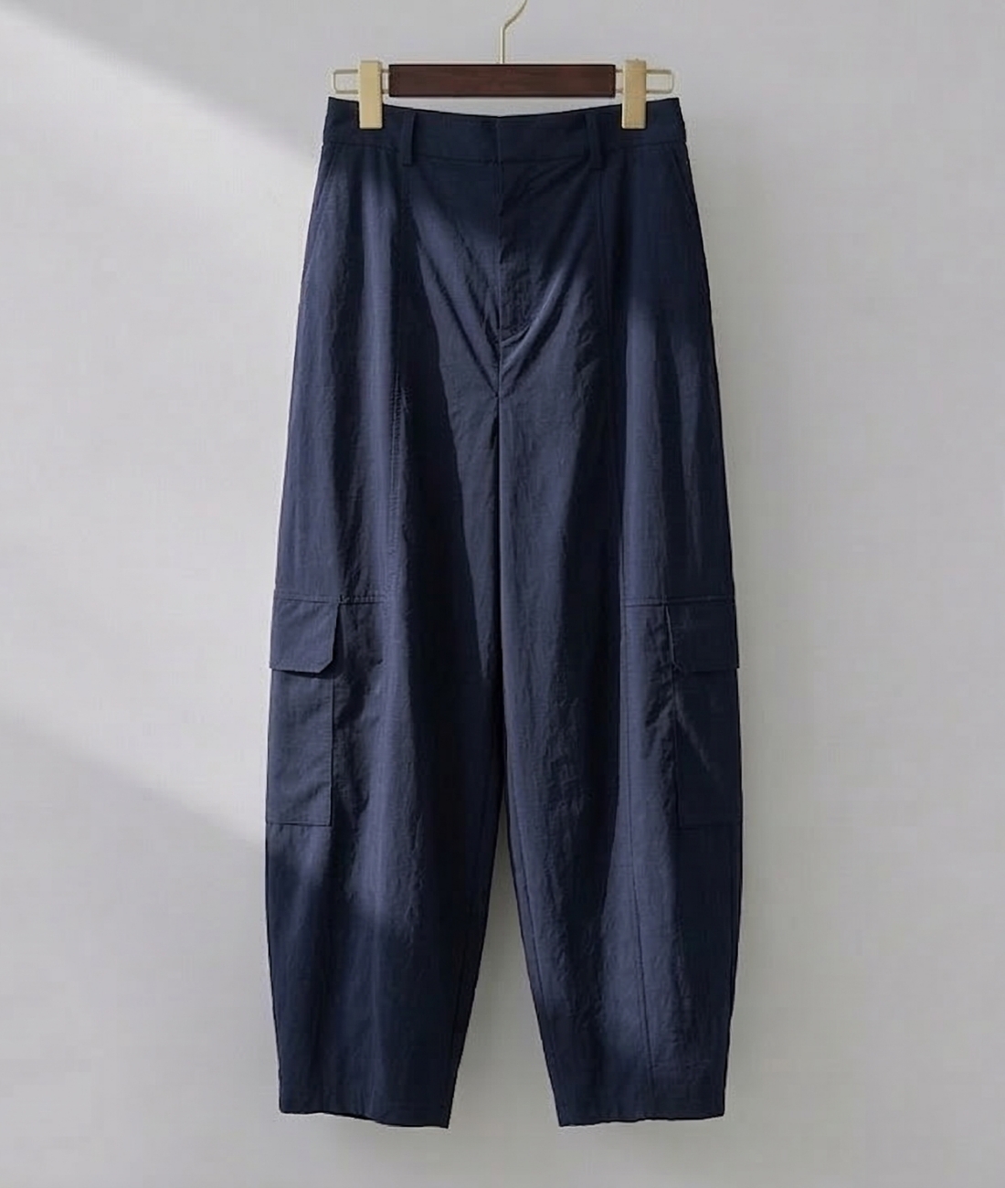 ナイロンタスランボリュームカーゴパンツ【AIRY MOTION】ネイビー色の商品画像