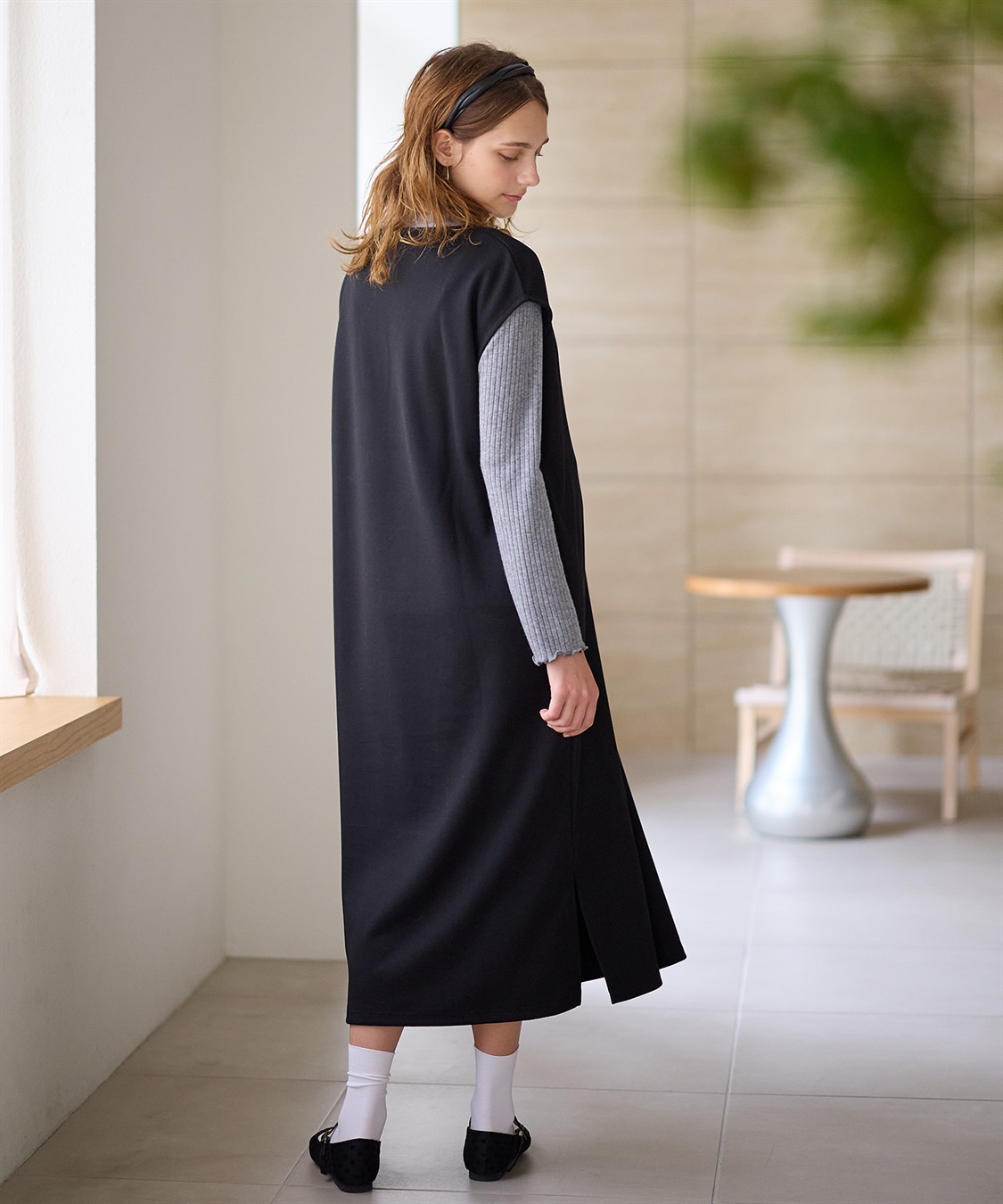 ブラック　¥5,490（税込）